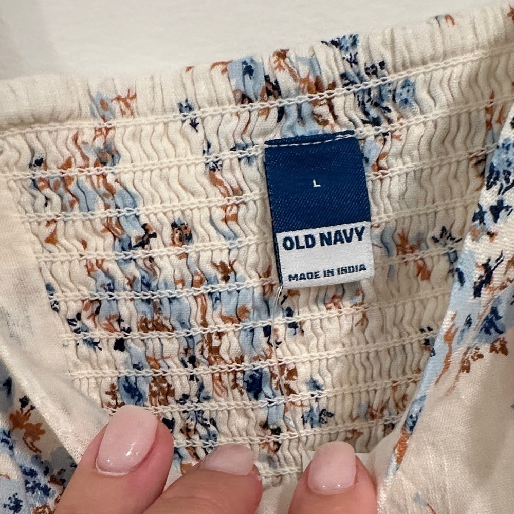 Old Navy Cream Floral Mini Dress - Picture 4 of 9